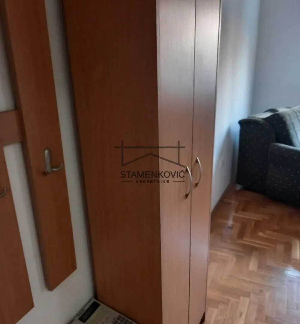 Izdavanje, stan, 29m², Detelinara, Novi Sad Sve Podlokacije