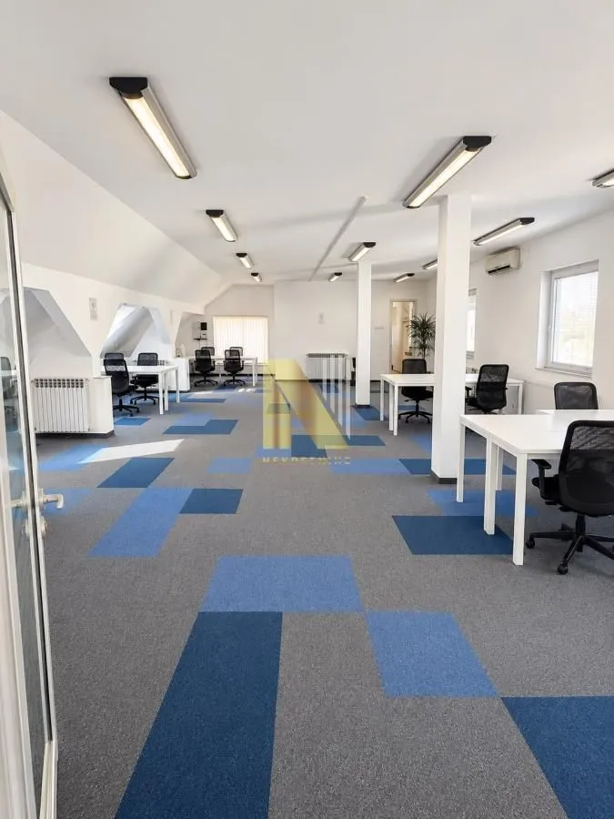Rent, office space, 158m², Centar, Novi Sad