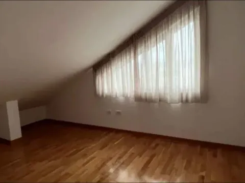 Prodaja, trosoban stan, 111m², Podgorica, Crna Gora - image 3