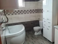 Izdavanje, četvorosoban stan, 116m², Palilula, Niš - image 2