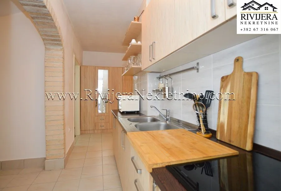 Prodaja, trosoban stan, 94m², Igalo, Herceg Novi