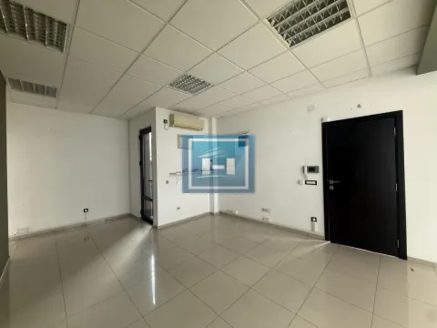 Rent, one bedroom apartment, 55m², Centar, Jagodina - image 8