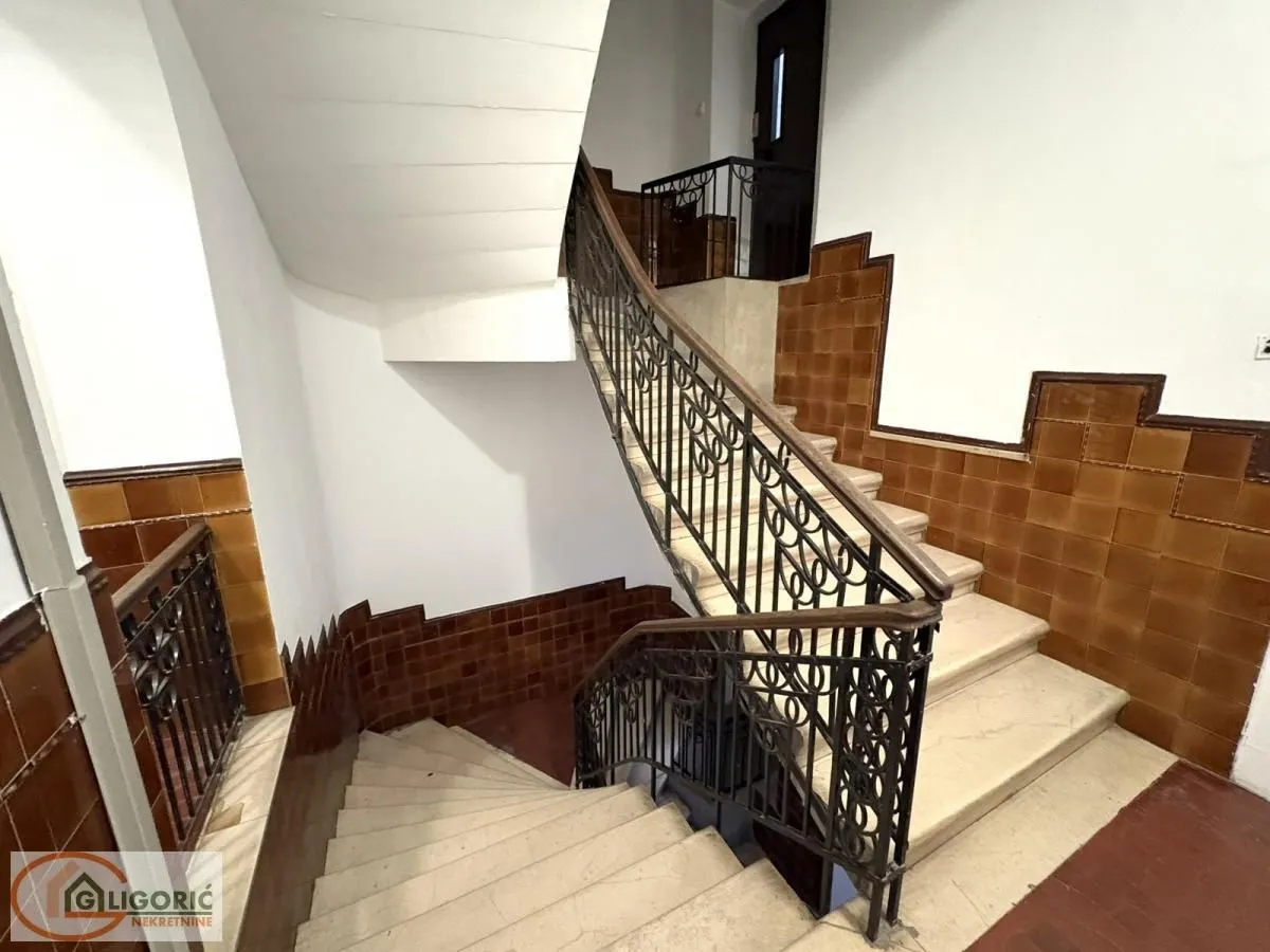 Prodaja, stan, 203m², Savski Venac, Beograd