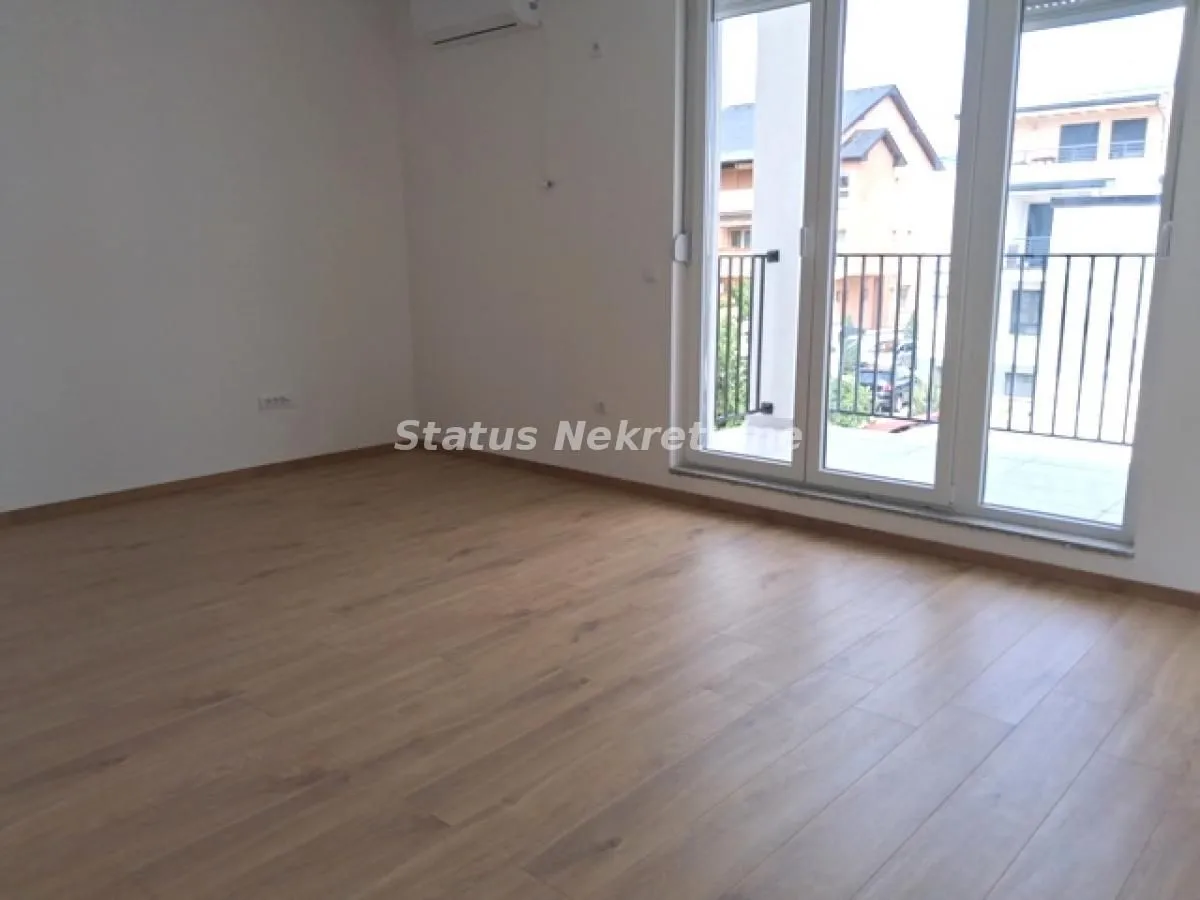 Prodaja, stan, 137m², Adamovićevo Naselje, Novi Sad Sve Podlokacije