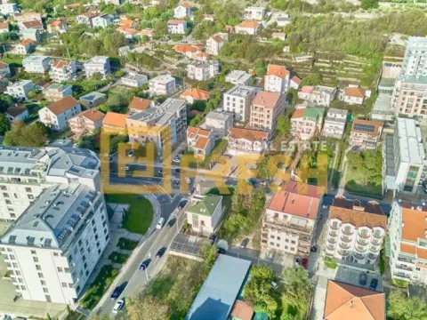 Sale, land lot, 700m², Momišići, Podgorica - image 4