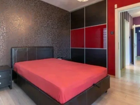 Izdavanje, trosoban stan, 140m², Preko Morače, Podgorica - image 11
