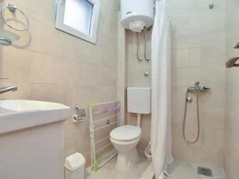 Prodaja, kuća, 179m², Petrovac, Budva - image 18