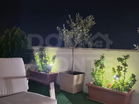 Prodaja, trosoban stan, 110m², Centar, Tivat - image 10