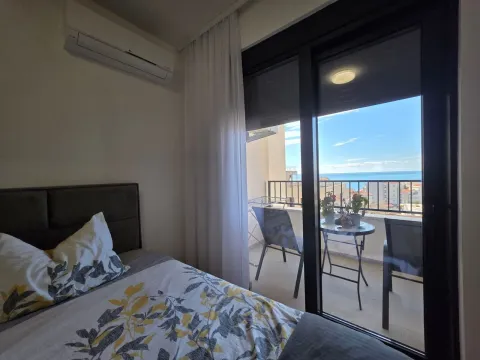 Sale, two bedroom apartment, 71m², Bečići, Budva - image 19