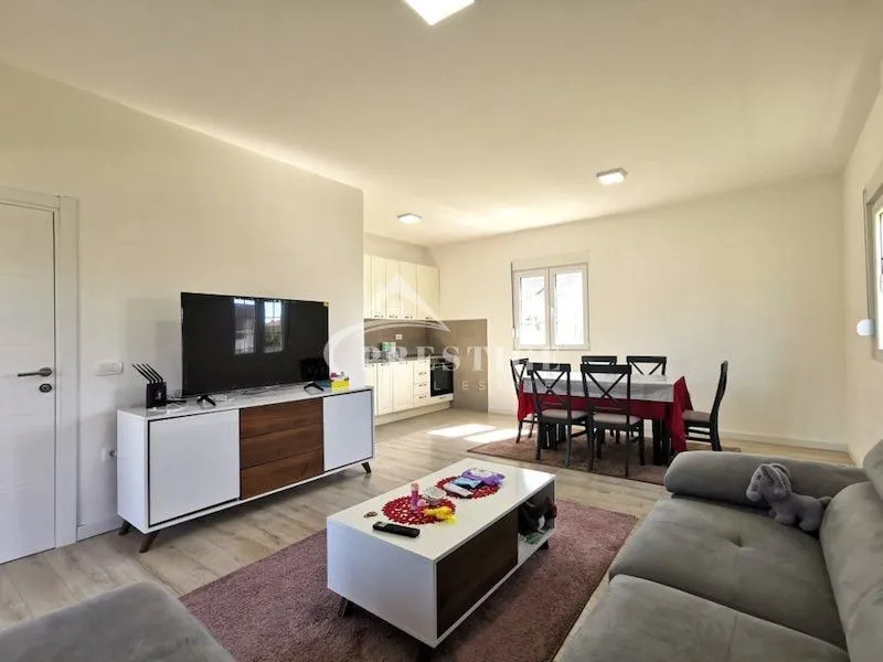 Prodaja, kuća, 74m², Tološi, Podgorica