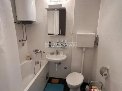 Prodaja, dvosoban stan, 63m², Novi Beograd Blok 8, Novi Beograd Sve Podlokacije - image 11