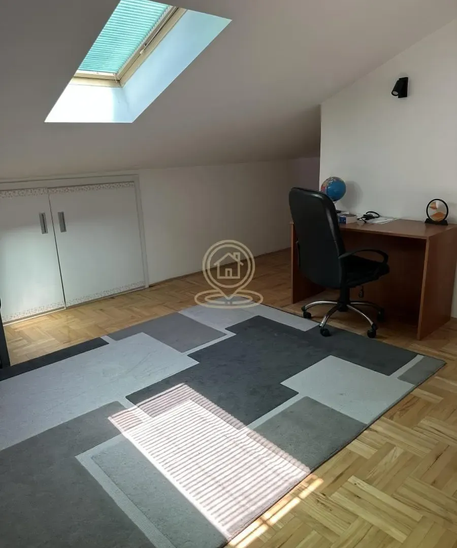 Prodaja, dvosoban stan, 90m², Medijana, Niš
