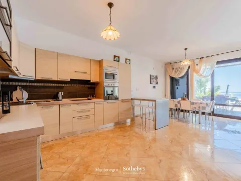 Sale, house, 416m², Utjeha, Bar - image 10
