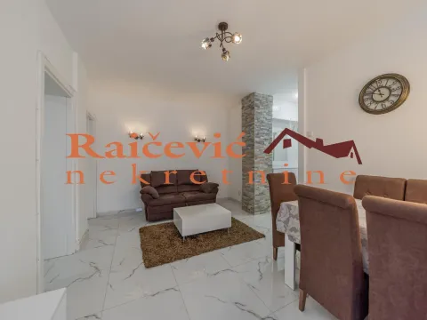 Izdavanje, trosoban stan, 66m², Tašmajdan, Palilula Sve Podlokacije - image 4