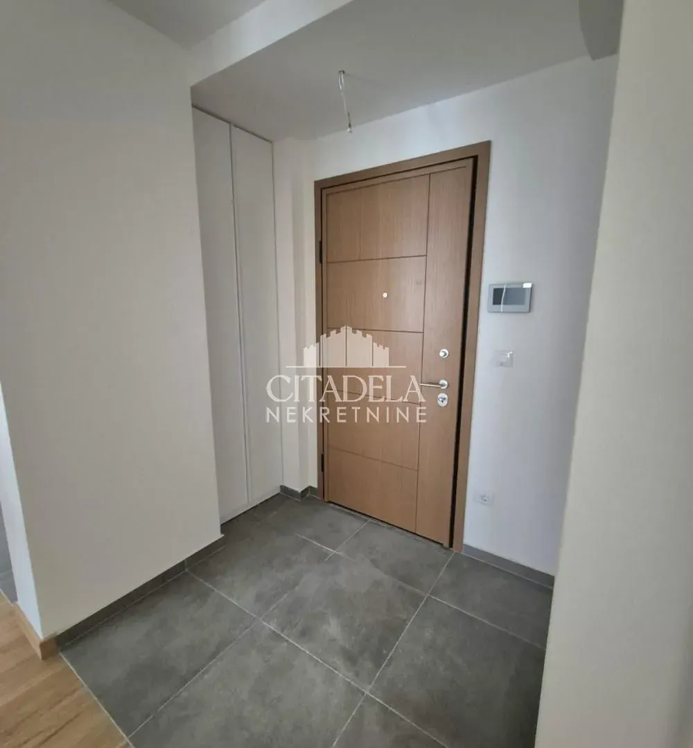 Prodaja, trosoban stan, 70m², Voždovac Sve Podlokacije, Beograd