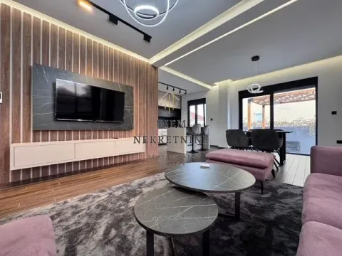 Izdavanje, kuća, 150m², Donja Gorica, Podgorica - image 15