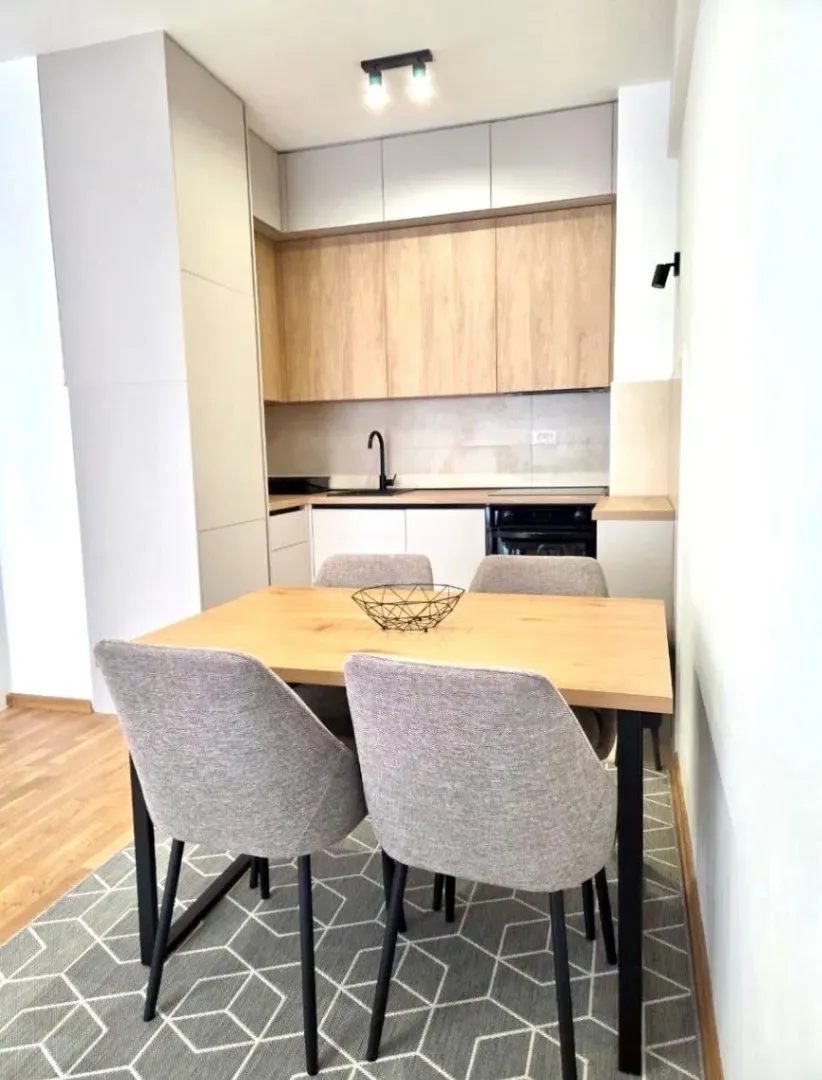 Izdavanje, jednosoban stan, 45m², Zabjelo, Podgorica