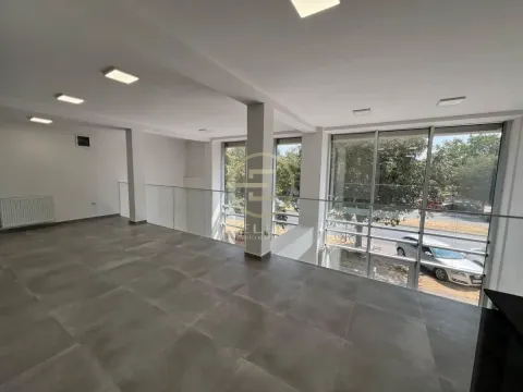 Izdavanje, poslovni prostor, 190m², Bulevar patrijarha Pavla, Novi Sad Sve Podlokacije - image 11