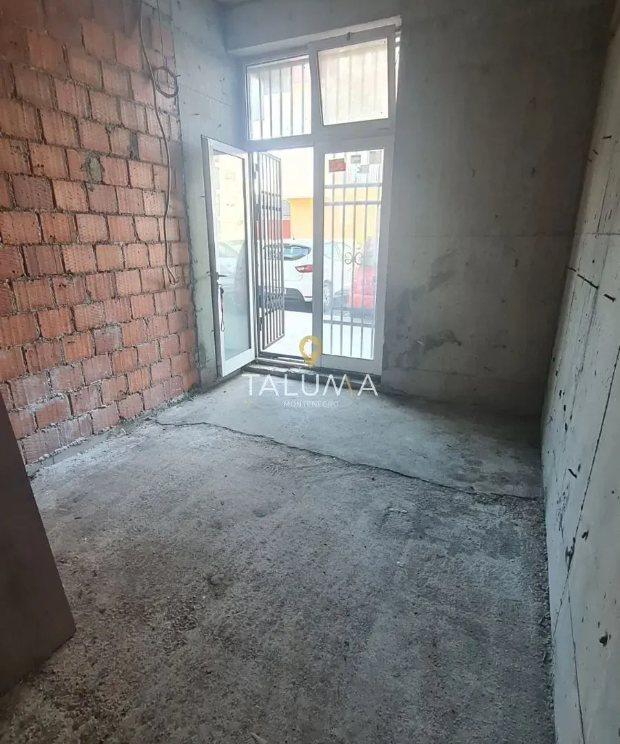 Prodaja,  poslovni prostor, 15m2, Zabjelo, Podgorica