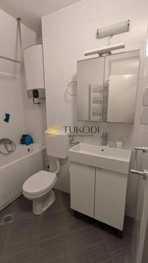 Rent, one bedroom apartment, 45m², Zemun Centar, Zemun Sve Podlokacije