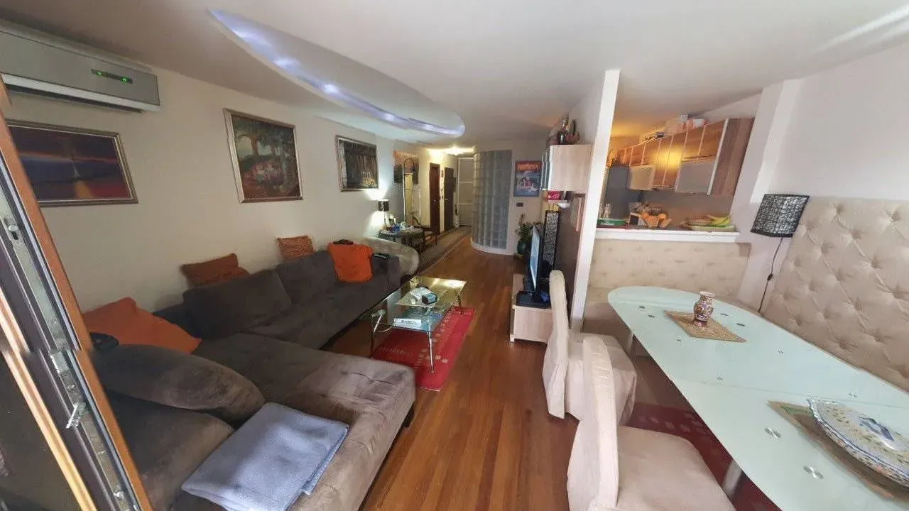 Prodaja, dvosoban stan, 75m², Budva, Crna Gora