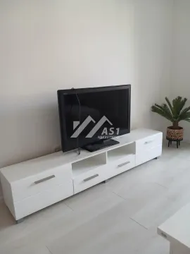 Izdavanje, dvosoban stan, 53m², Sajam, Novi Sad Sve Podlokacije - image 4