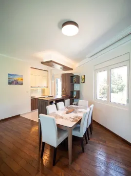 Prodaja, dvosoban stan, 89m², Bečići, Budva - image 4