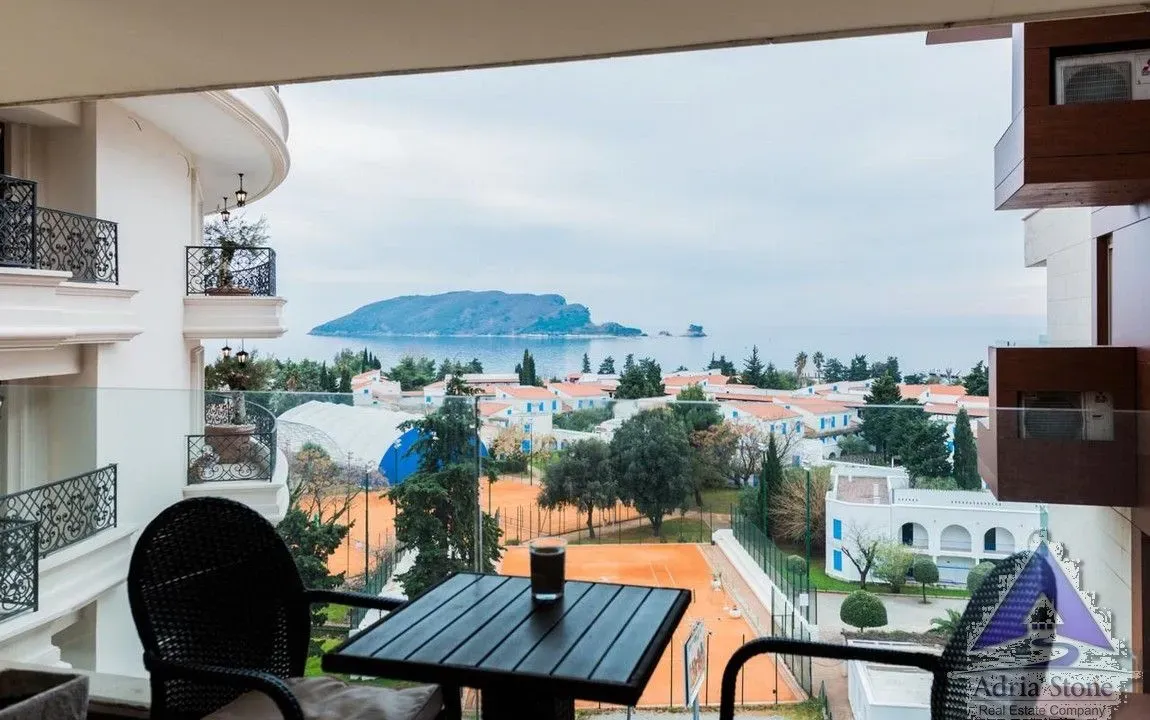 Rent, one bedroom apartment, 77m², Centar, Budva