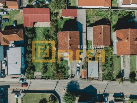 Prodaja, kuća, 400m², Murtovina, Podgorica - image 8