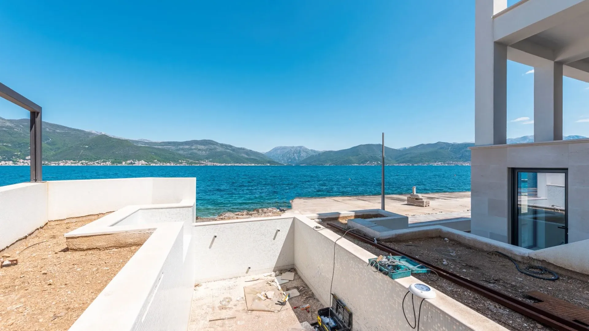 Prodaja, kuća, 225m², Bratešići, Kotor
