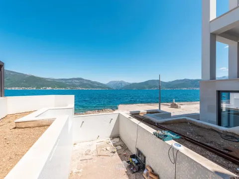 Sale, house, 225m², Krašići, Tivat - image 19
