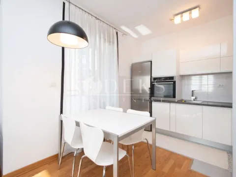 Izdavanje, jednosoban stan, 45m², City Kvart, Podgorica - image 3