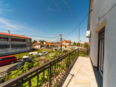 Izdavanje, jednosoban stan, 70m², Zlatica, Podgorica - image 9