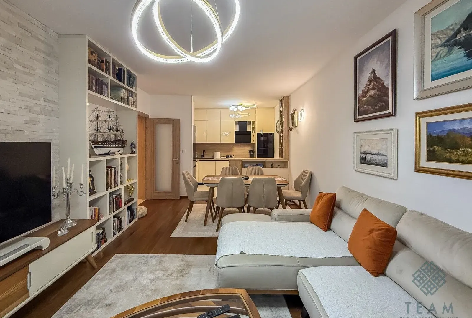 Rent, two bedroom apartment, 69m², Master Kvart, Podgorica
