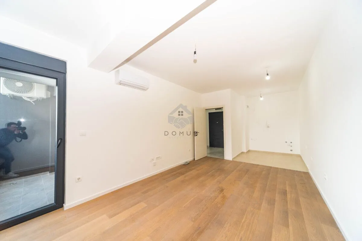 Sale, one bedroom apartment, 43m², Stari Aerodrom, Podgorica