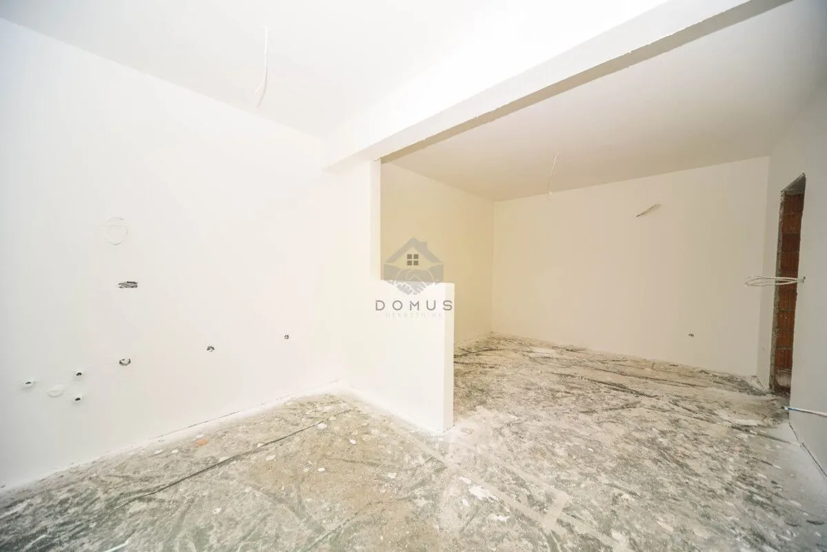 Prodaja, dvosoban stan, 60m², Zabjelo, Podgorica