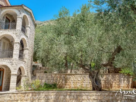 Prodaja, kuća, 480m², Reževići, Budva - image 18