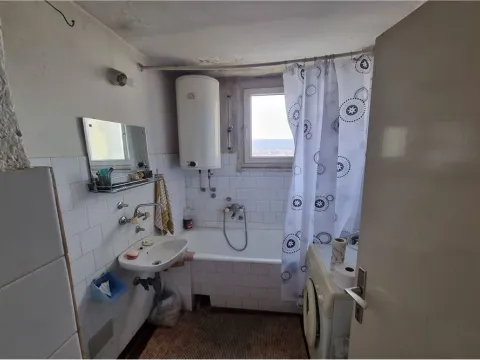 Sale, three bedroom apartment, 76m², Niš, Srbija - image 12