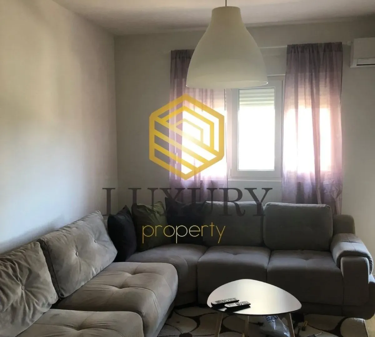 Prodaja, jednosoban stan, 49m², Central Point, Podgorica