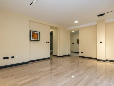 Rent, three bedroom apartment, 110m², Podgorica, Crna Gora - image 4