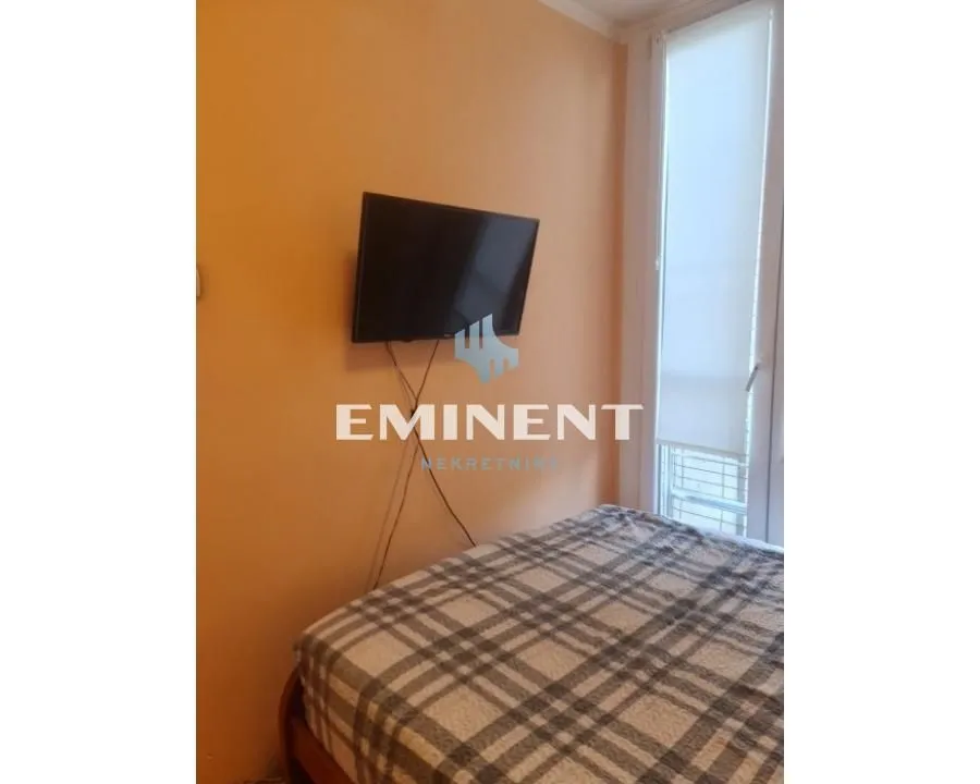 Rent, four bedroom apartment, 90m², Novi Beograd Blok 28, Novi Beograd Sve Podlokacije