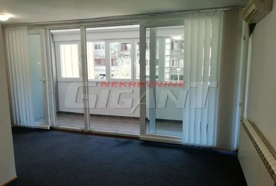 Izdavanje, dvosoban stan, 64m², Novi Beograd Blok 22, Novi Beograd Sve Podlokacije