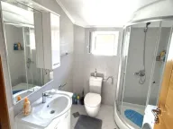 Izdavanje, dvosoban stan, 84m², Zagorič, Podgorica - image 9