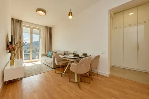 Sale, two bedroom apartment, 67m², Bečići, Budva - image 15