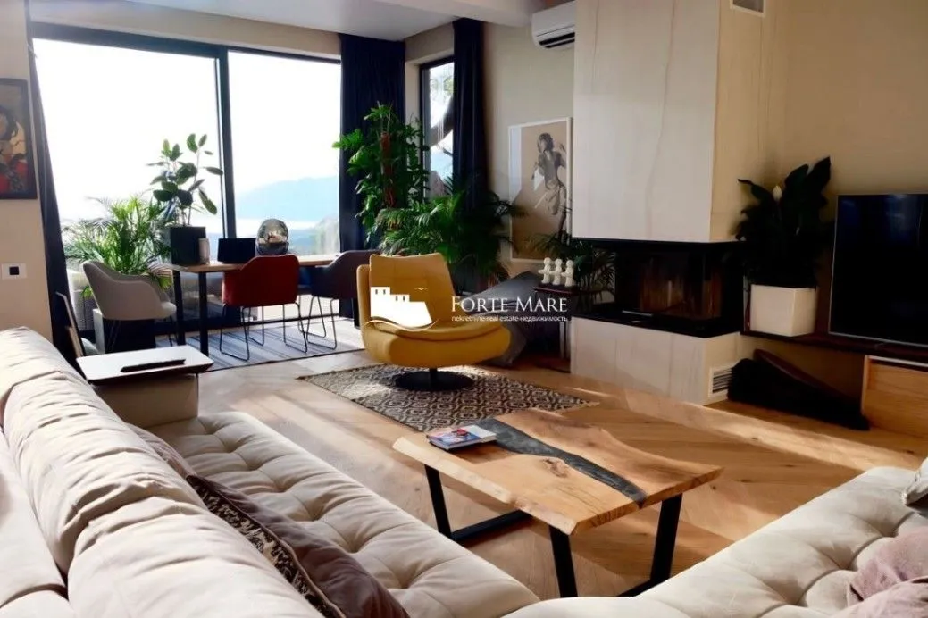 Prodaja, kuća, 114m², Tivat, Crna Gora