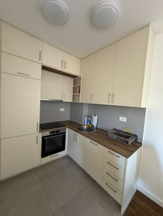 Rent, one bedroom apartment, 48m², Stari Aerodrom, Podgorica