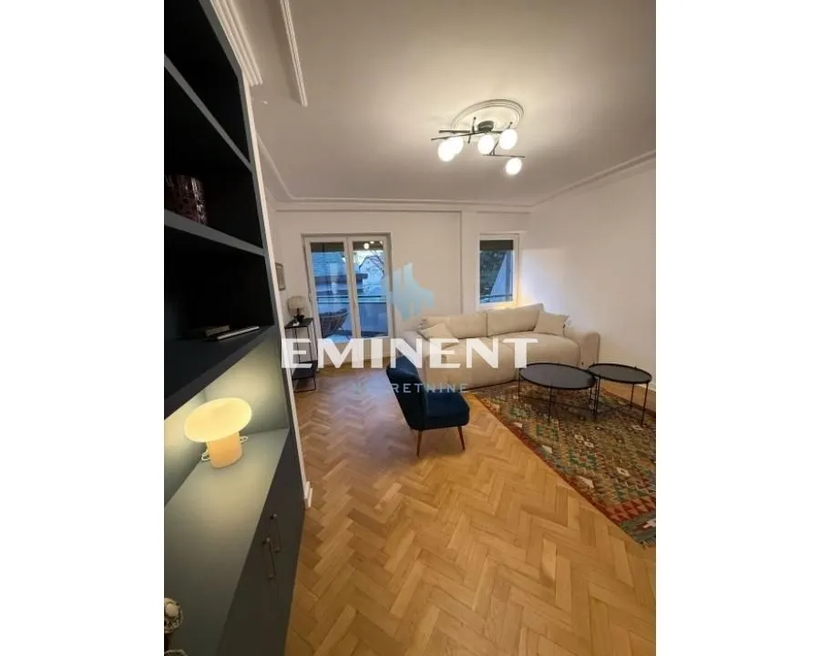 Izdavanje, trosoban stan, 86m², Banovo Brdo, Beograd