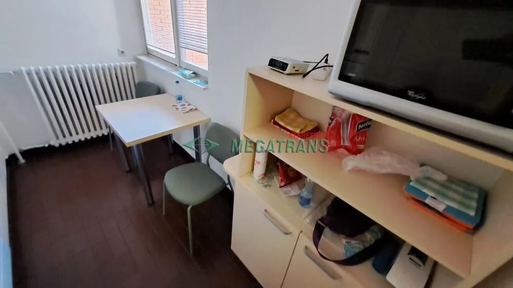 Izdavanje, dvosoban stan, 55m², Liman 1, Novi Sad Sve Podlokacije