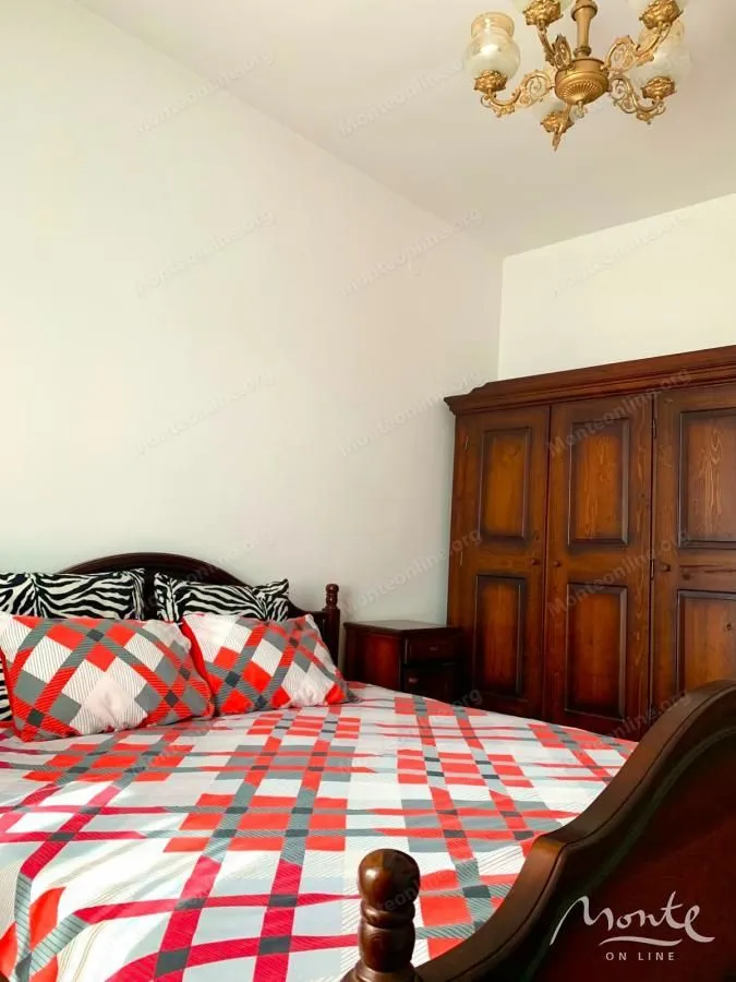 Prodaja, kuća, 250m², Radovići, Tivat