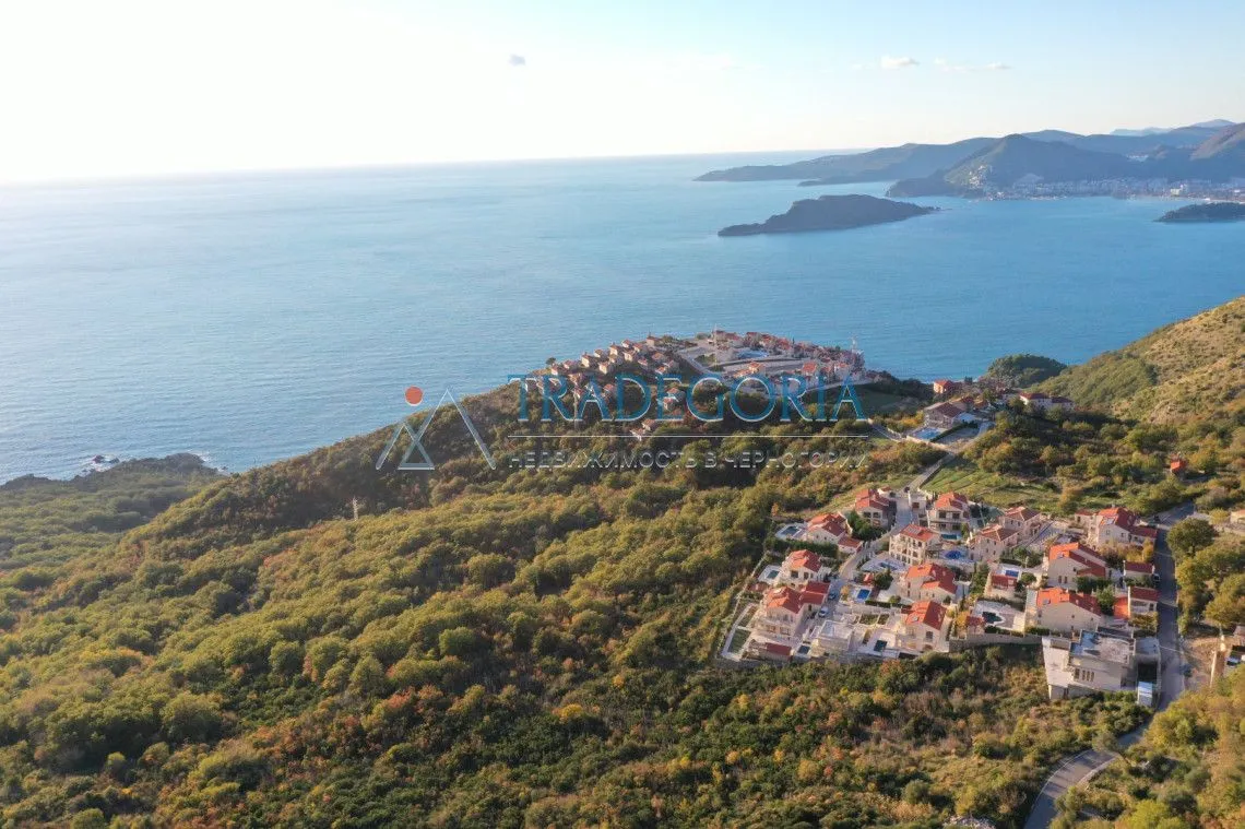 Prodaja, trosoban stan, 200m², Reževići, Budva